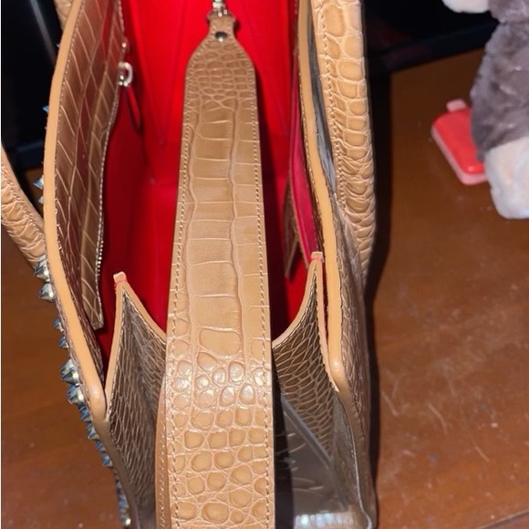 Christian Louboutin medium size Paloma Bag - Picture 3 of 6